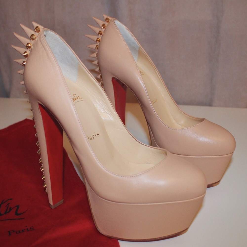 Christian Louboutin Electropump
